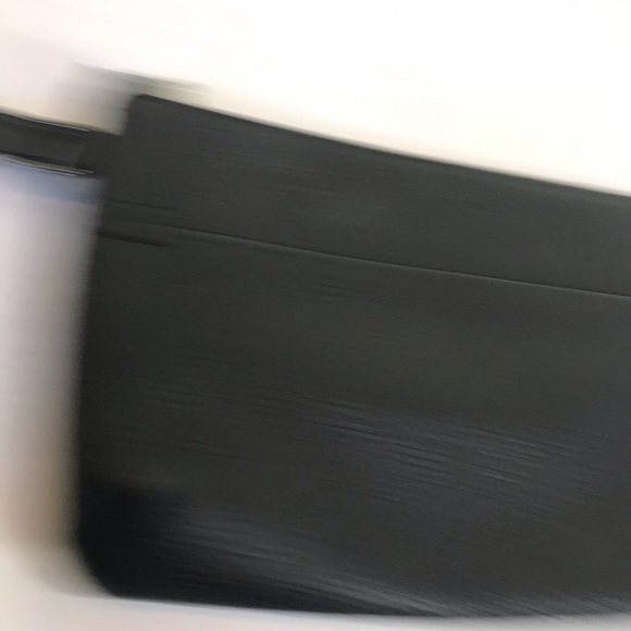 ECCO NEW Pebble Leather Wristlet Clutch Bag Zipper Pocket Black Purse Handbag - Picture 9 of 11